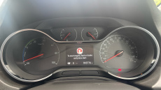 Vauxhall Grandland X 1.6 Hybrid4 300 Business Ed Nav Premium 5dr Auto Hatchback